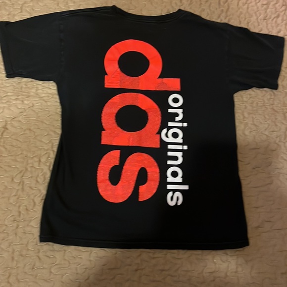 Adidas Tee Shirt - Picture 3 of 3